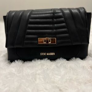 Steve Madden black bag